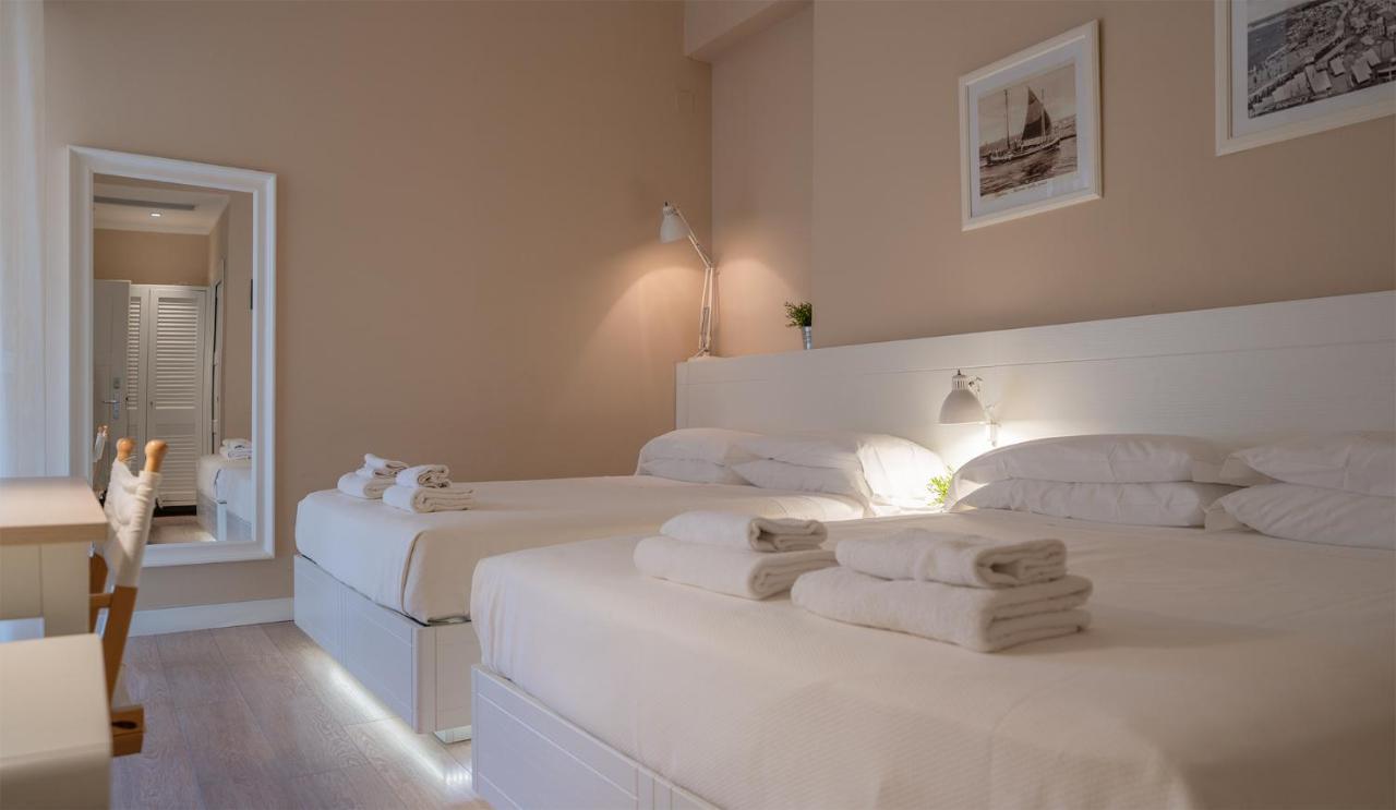 קאטוליקה Hotel Bristol מראה חיצוני תמונה