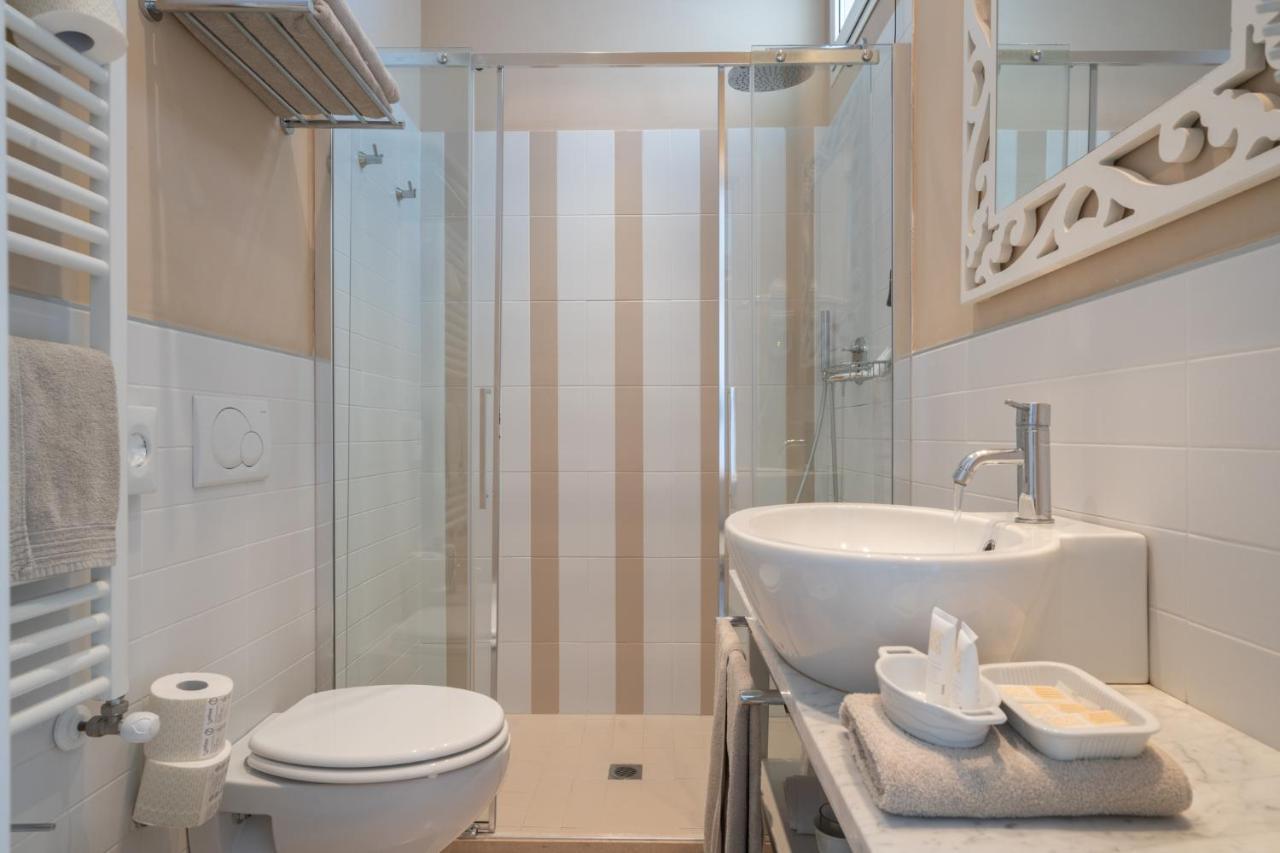 קאטוליקה Hotel Bristol מראה חיצוני תמונה